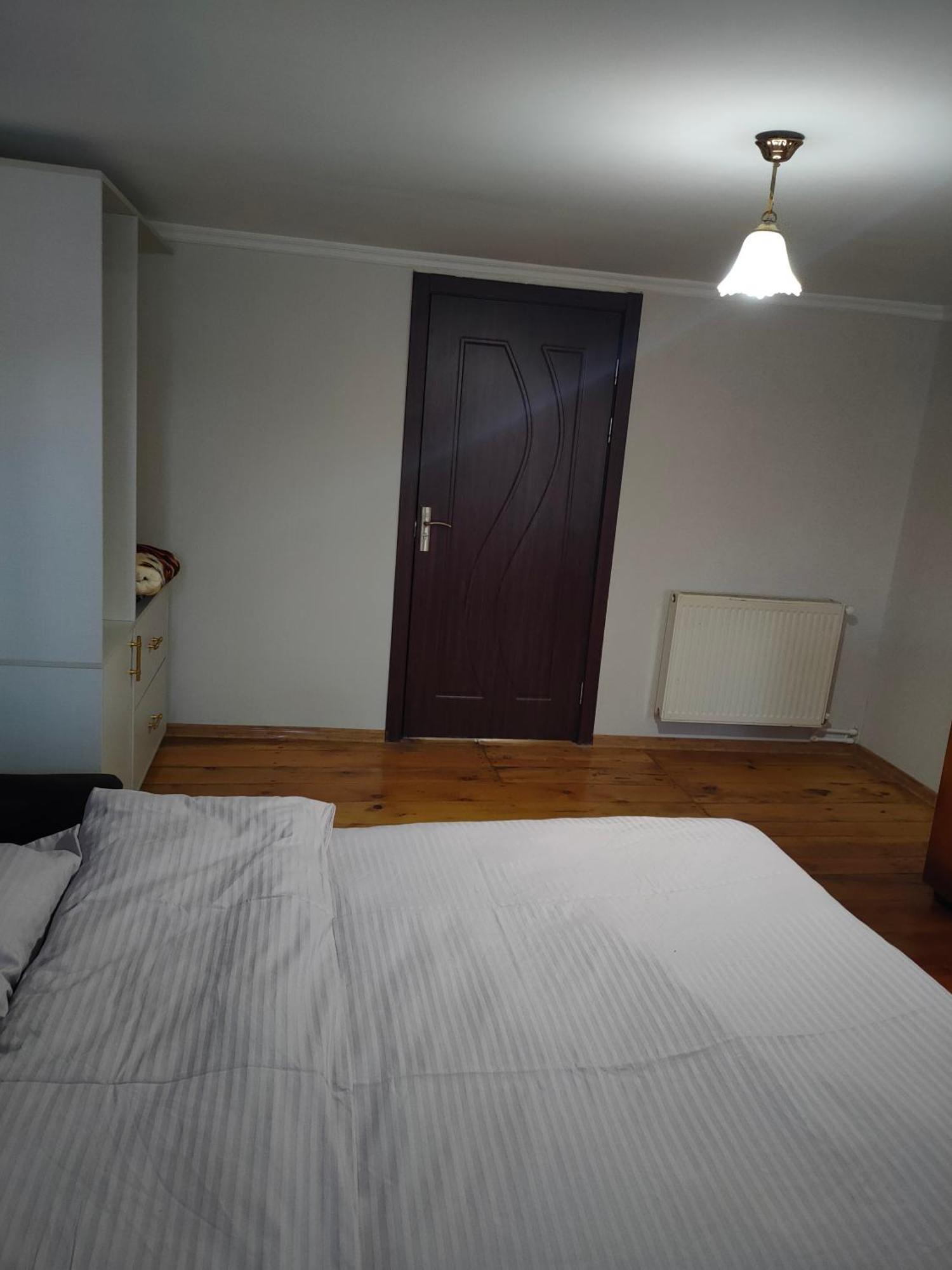 Ni- Ke Otel Tskaltubo Oda fotoğraf