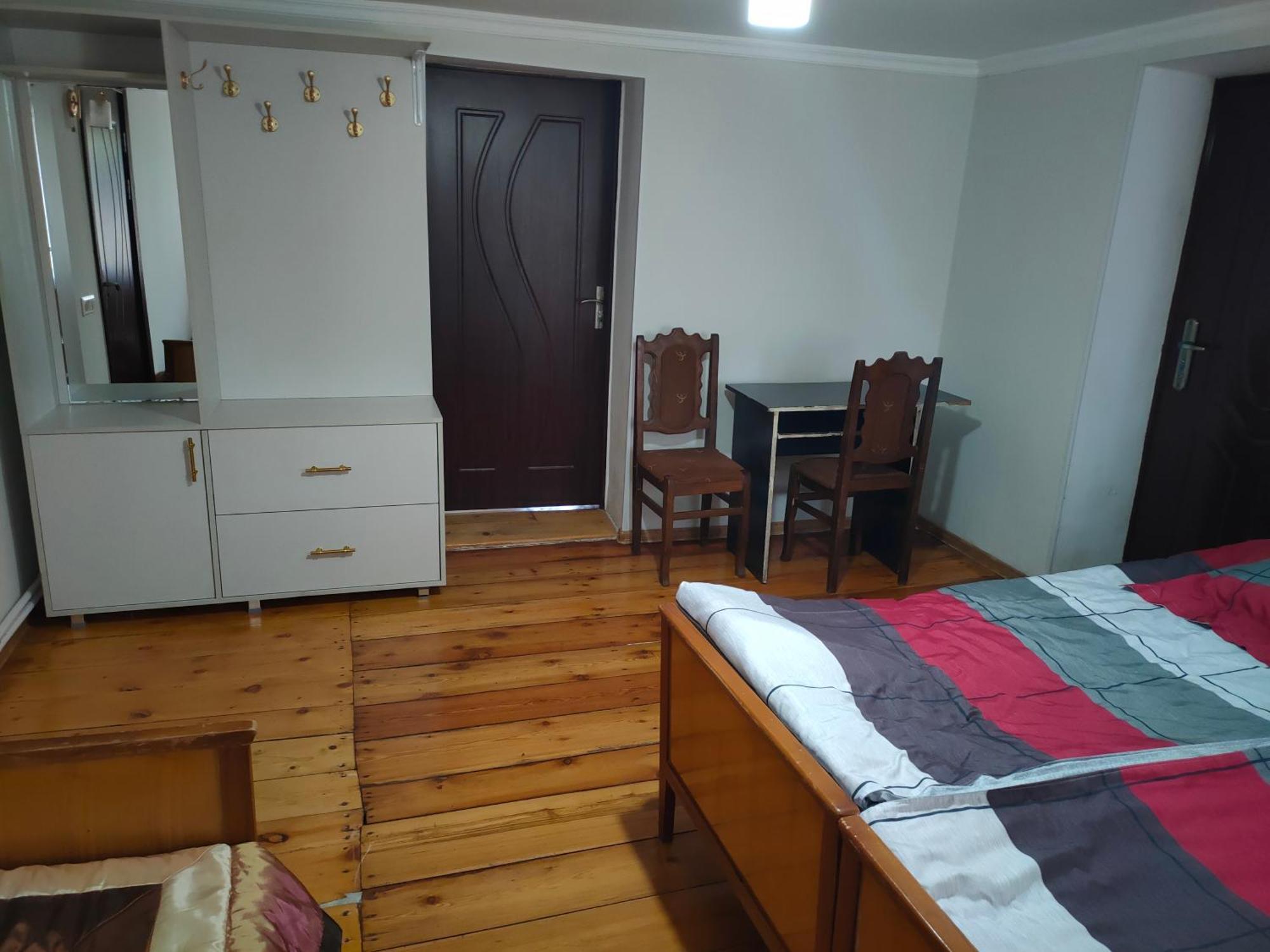 Ni- Ke Otel Tskaltubo Oda fotoğraf